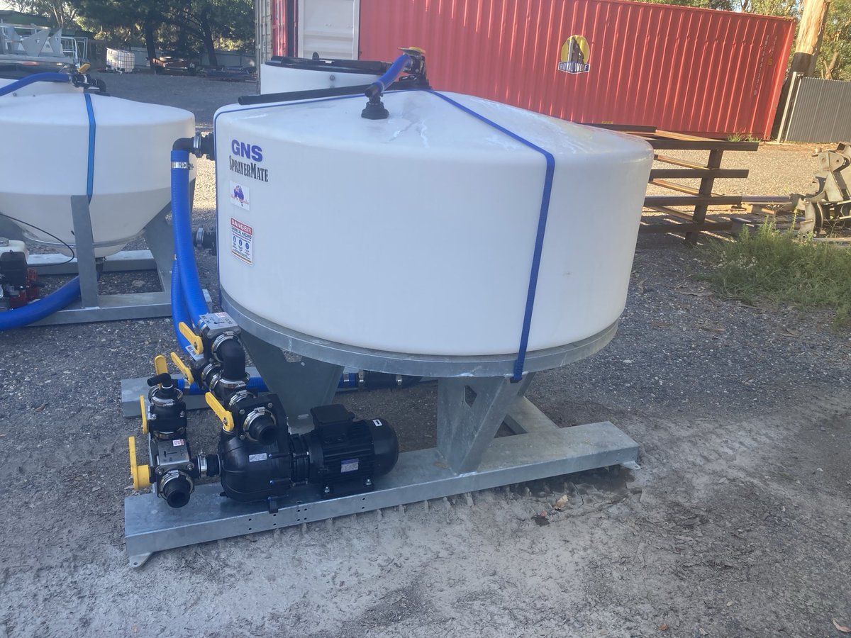 A 1200L SprayerMate with a 3 phase electric motor (variable speed drive VSD still to be fitted) going to a company that batches car and truck wash products