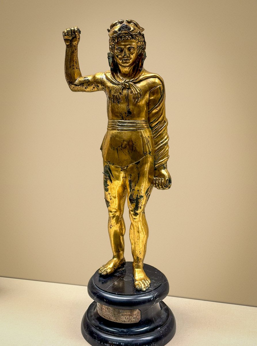 This gilded copper statuette of a youthful Hercules is a puzzle. Said to be from Hadrian's Wall, near Birdoswald, Cumbria, there are no details of its discovery. Some have wondered if it's modern, Etruscan, or Renaissance. Now thought to be 2nd c. CE portrait of Commodus. 📸 me