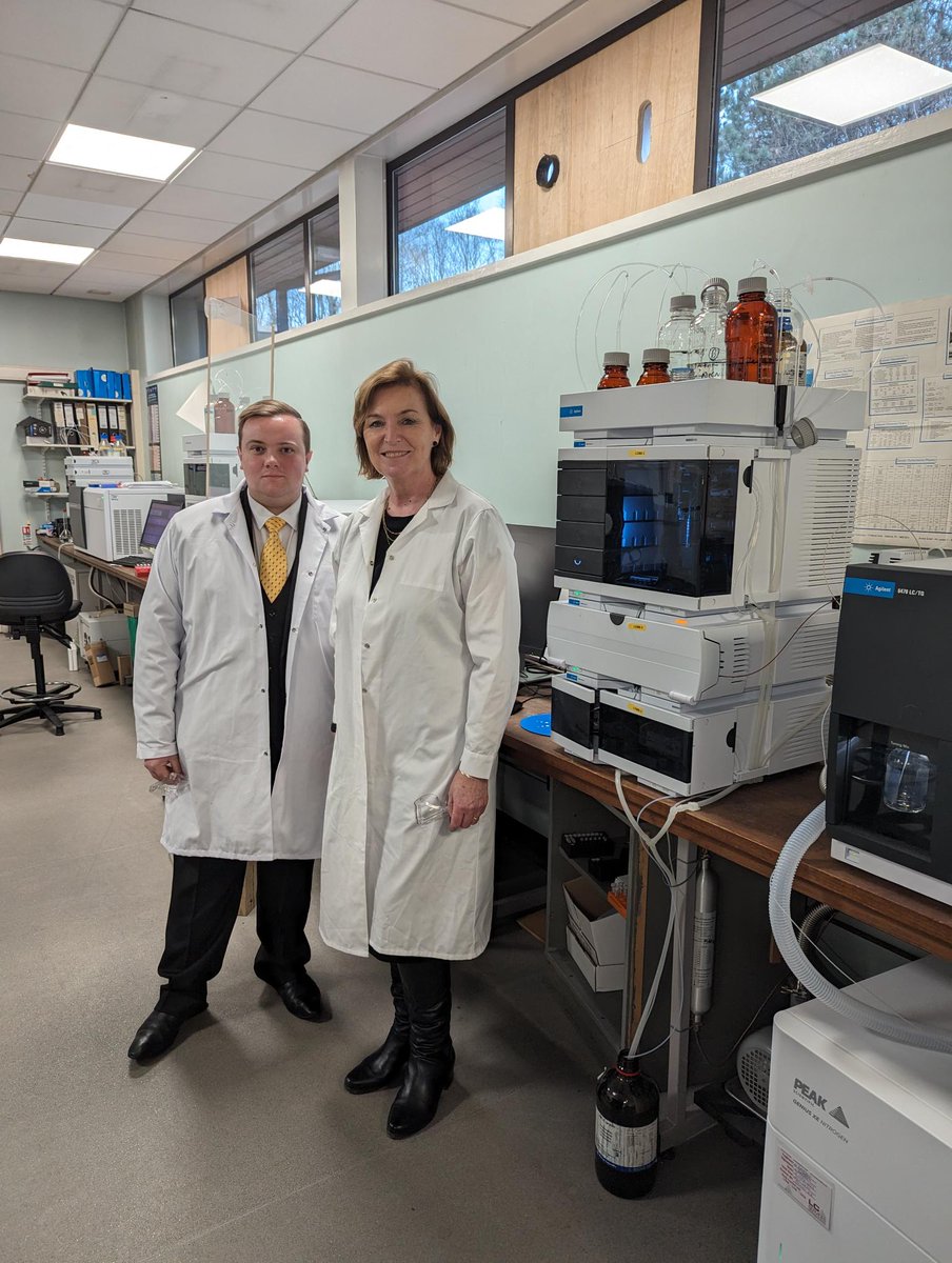 Visited @Kent_CC Kent Scientific Services with colleague <a href="/MeadeJordan/">Cllr. Jordan Meade 🇬🇧 🇺🇦</a> to see their invaluable work testing food, cosmetics and a myriad of everyday products we take for granted. It all goes on behind the scenes but is so important for keeping Kent residents safe <a href="/kentprotect/">Public Protection - Kent</a>