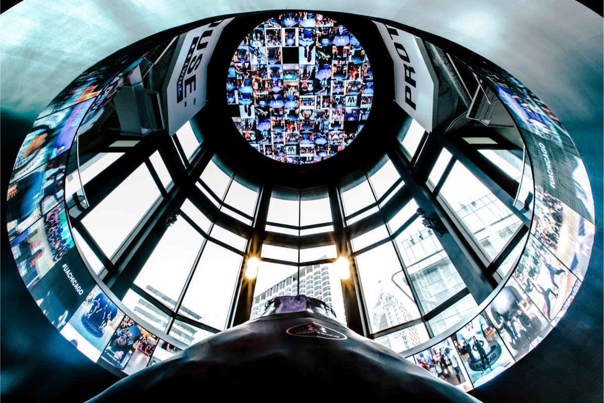 atsproled's tweet photo. 🌟 ATS #LEDThrowback Series 9: #UnderArmour's flagship store in #Chicago, from the 60ft-high Rotunda ceiling's 3mm LED screen to the grand 5-sided LED cube on the 2nd floor, and the iconic LED ring: Masters in the Art of LED in action🎨

#ATSPRO #dvled #ProAV #AVTweeps #ledscreen https://t.co/JCtuHuMTYK