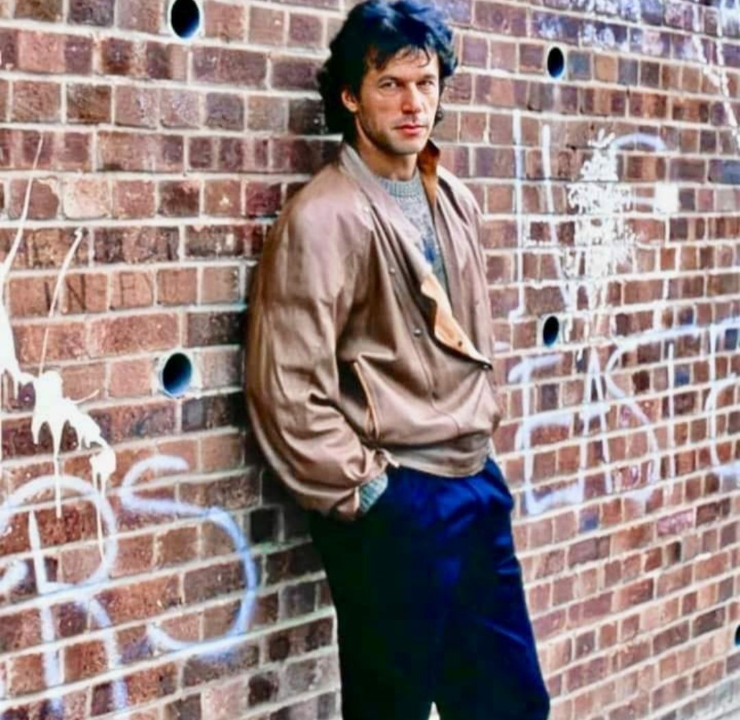 #GHAZALA

#IMRAN_KHAN

#8_FEBRUARY

#NIKLAN_IMRAN_KHAN_KO_VOTE_DALAN

youtu.be/hUMJbh8AiBg?si…