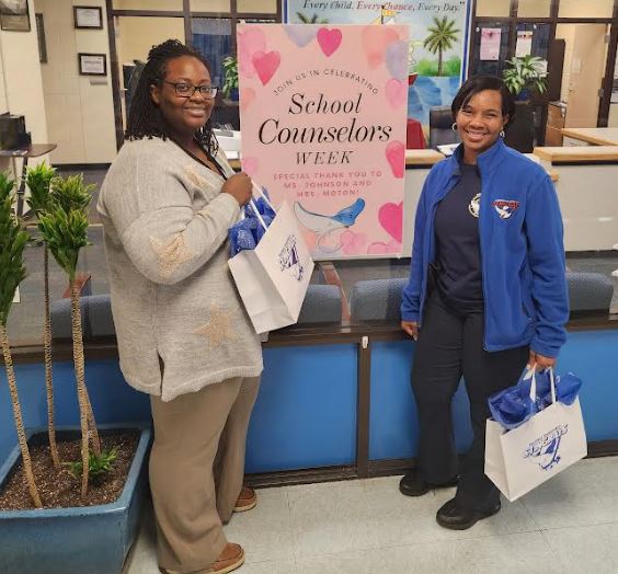 FESstingrays's tweet image. Congrats to our school counselors in recognition of National School Counseling Week!