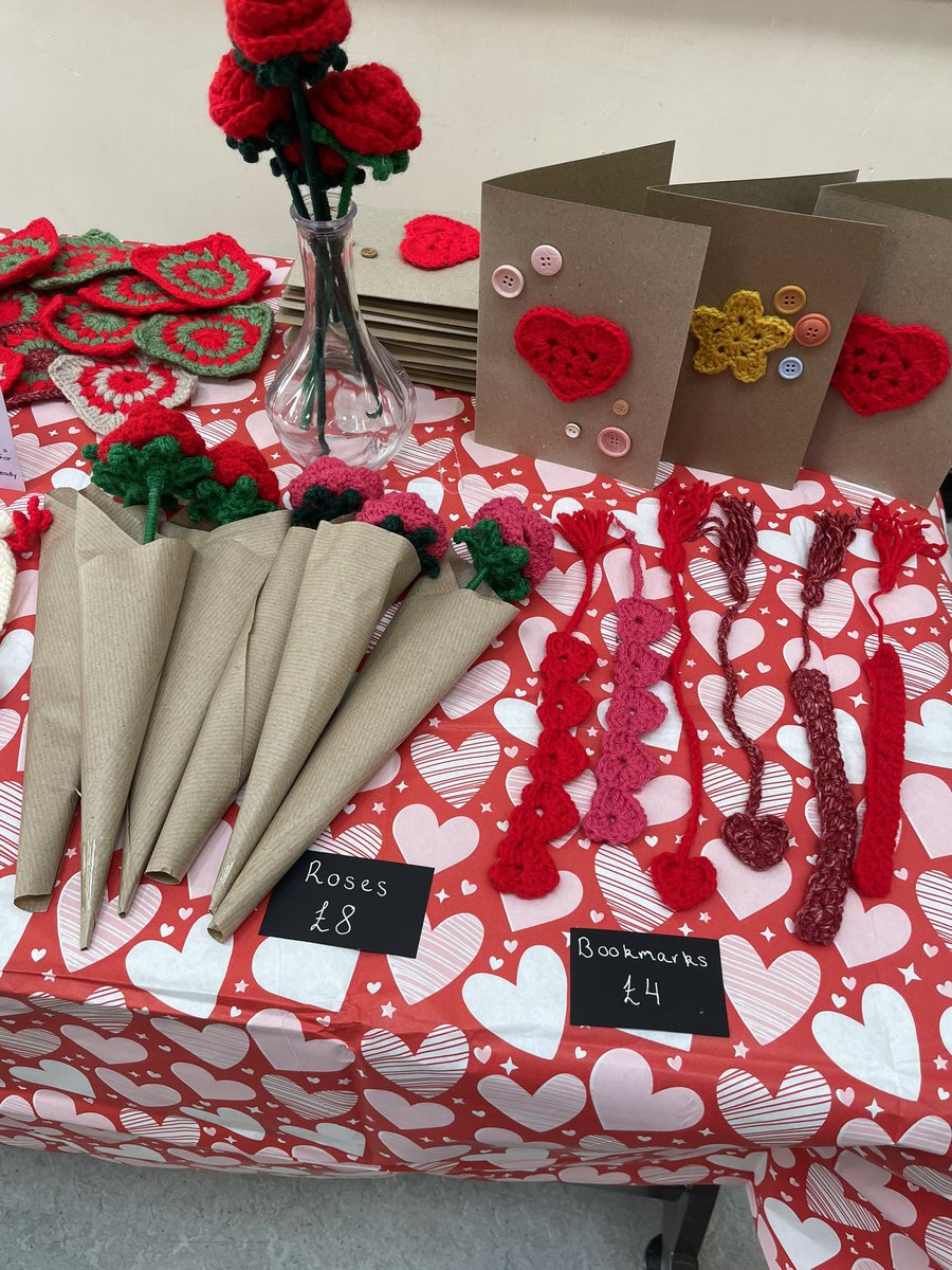 Threadly tweet media