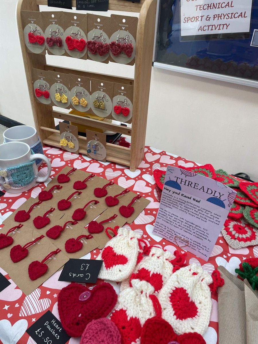 Threadly tweet media