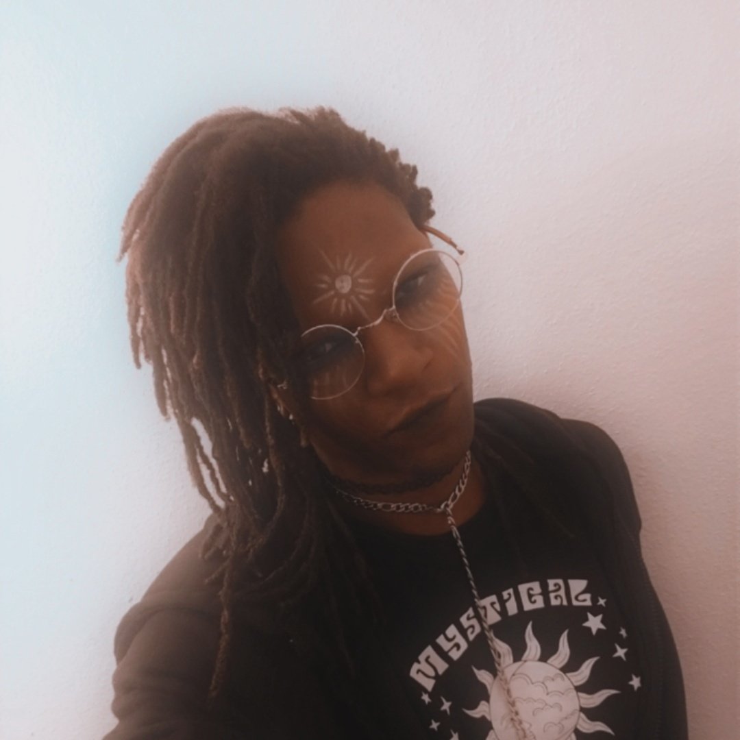 dredhok's tweet photo. Im not back and don't plan to be just wanted a #NewProfilePic 💁🏿‍♀️🏳️‍⚧️ https://t.co/V4Up1zMb2s