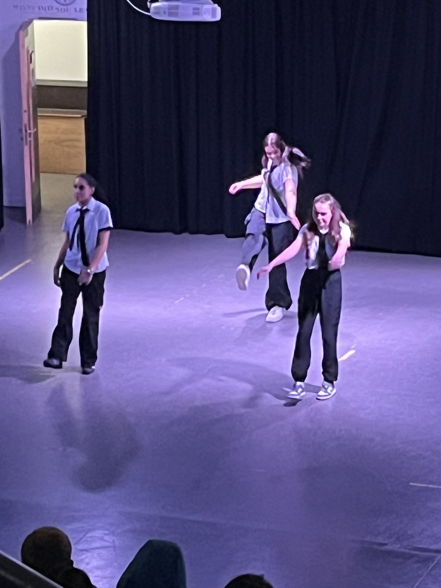 harrisacdundee's tweet image. Our fab S3 Men and Black performance.