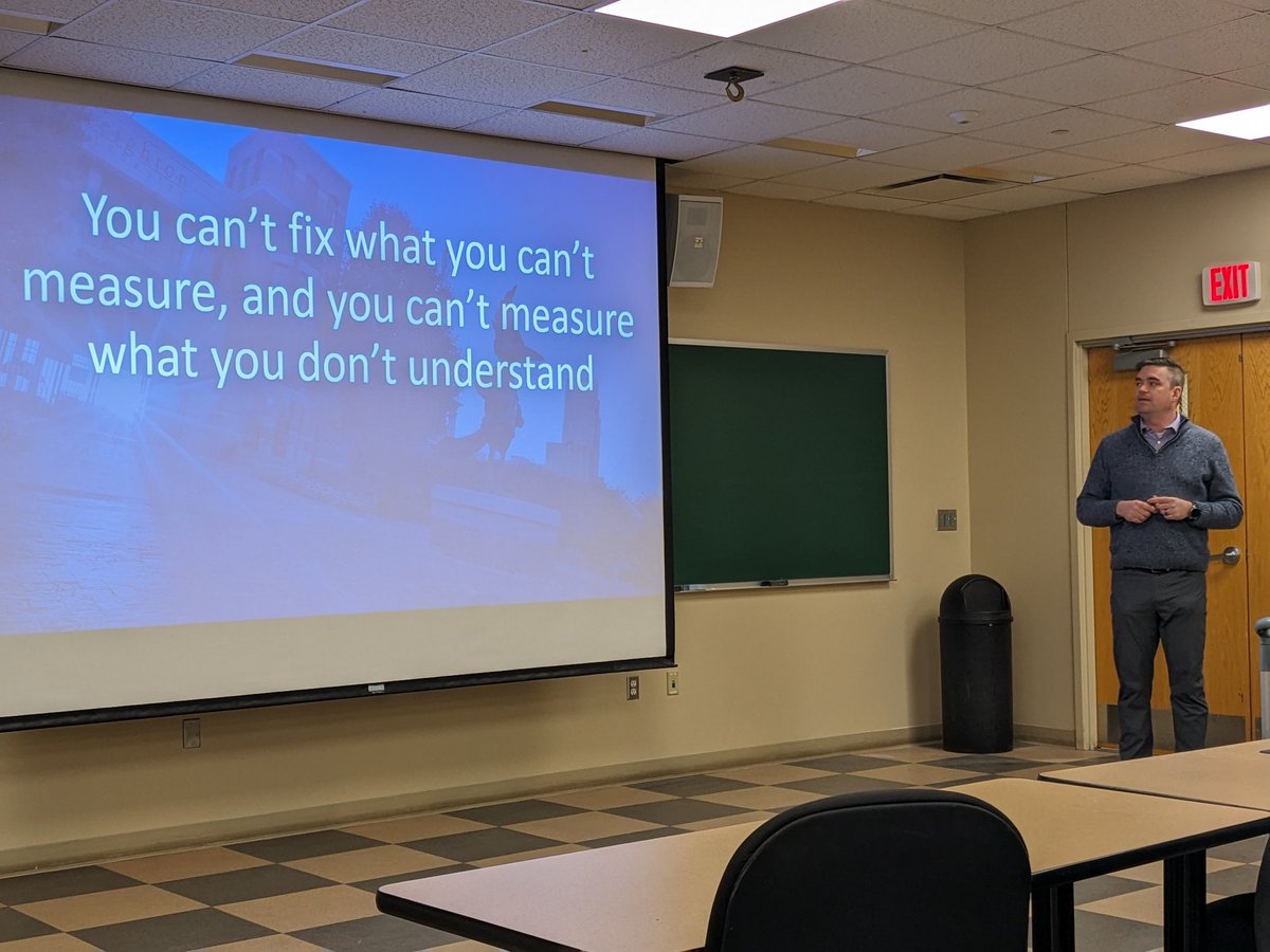 thomasgwong's tweet photo. Today in #PHY491 #PhysicsSeminar: @DrB_CreightonU, Professor of Physics and Director of Sustainability at @Creighton, is sharing how physics has informed his sustainability work. https://t.co/oTwjuD1gsr