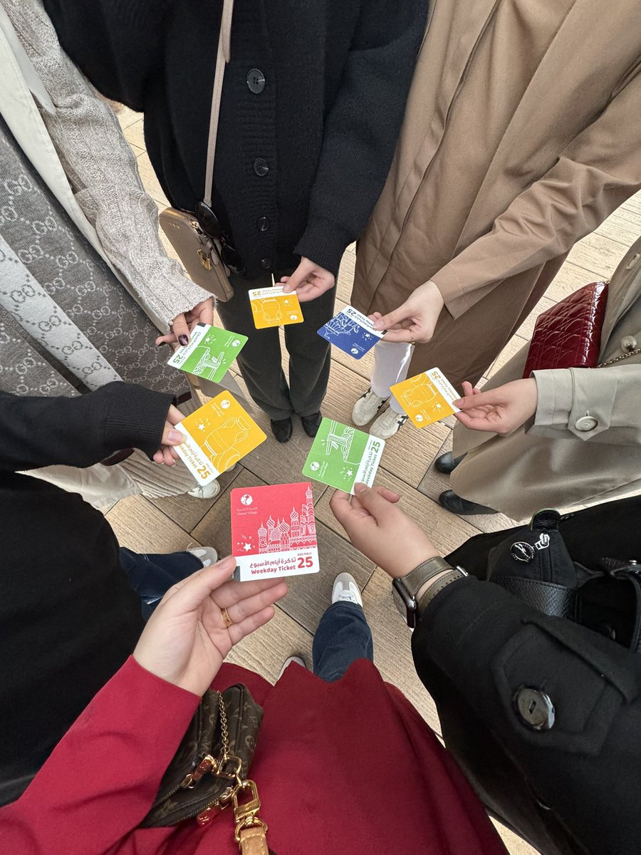 Dubai with the girls 💞