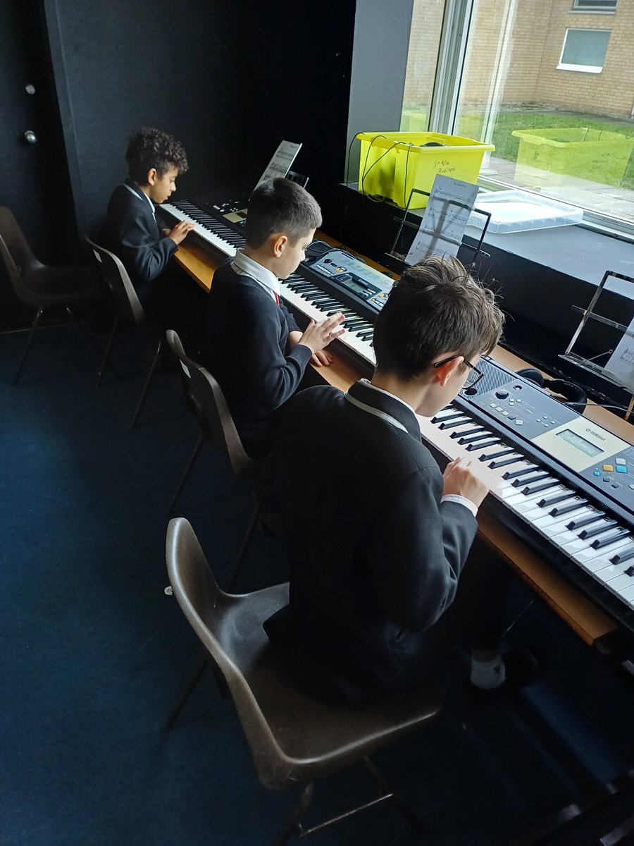 KA-musicMrRam tweet media