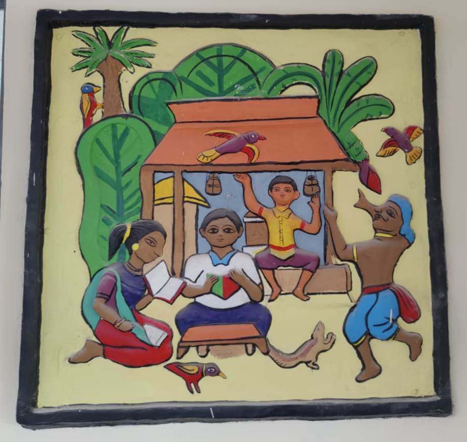 metrorailwaykol's tweet photo. Take a look of the #beautiful #murals of #Majerhat #Metro station of #PurpleLine, which will be an #interchanging station with #EasternRailway.
#railinfra4westbengal
#amarkolkatametro https://t.co/Rj6xazprFy