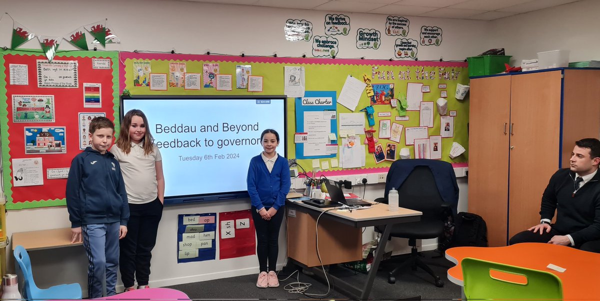 gwaunmeisgyn's tweet image. Well done to the humanities pupil voice group who fed back to governors on the autumn topic Beddau and Beyond. You were outstanding and gave an insightful overview of the topic from a child's perspective.  👏 😀 #ambitouscapablelearners #pupilvoice #selfevaluation
