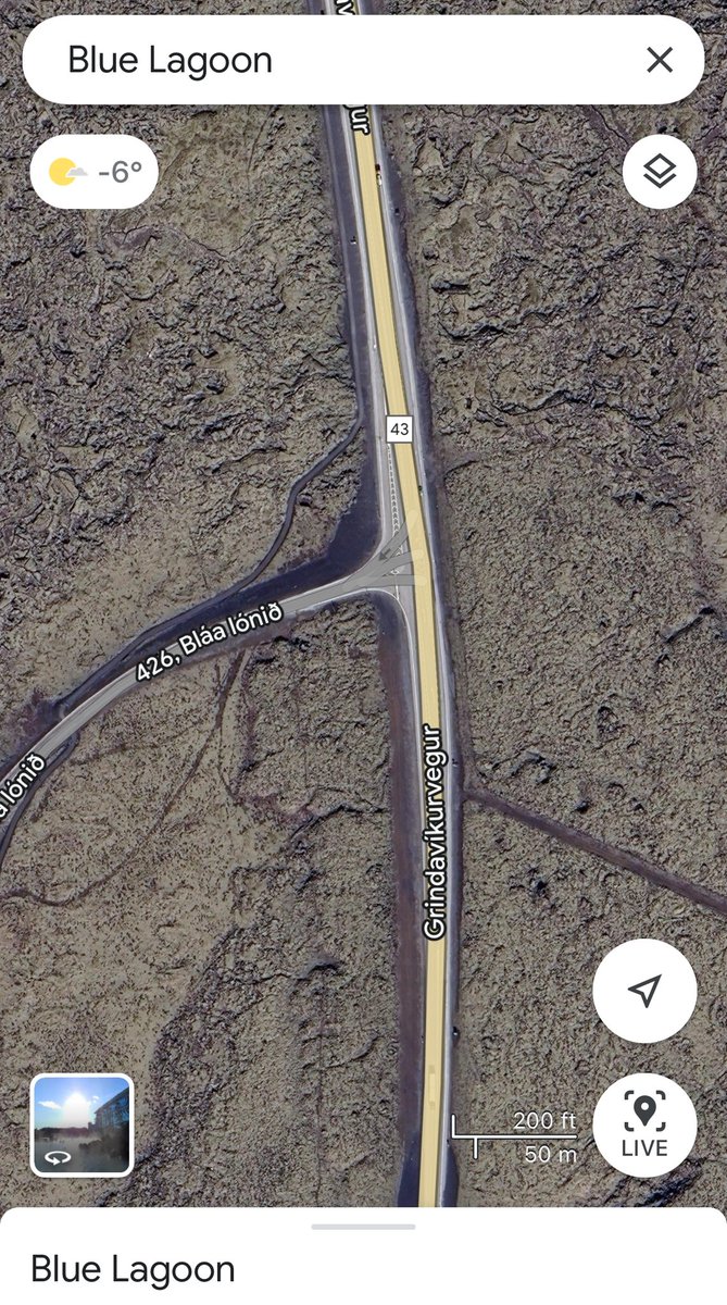 Just a note that this isn’t just any random road, but probably one of the most popular tourist roads in Iceland. It’s literally the last off-ramp to the Blue Lagoon!