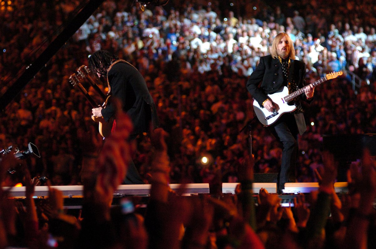 tompetty's tweet photo. From the stage at the Whisky → the stage at the Super Bowl

Second photo by Neal Preston https://t.co/kJly99zueY