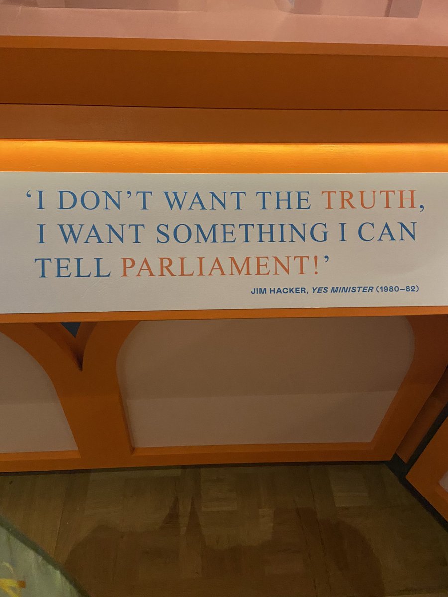 kath_eli's tweet photo. #victoriaandalbertmuseum https://t.co/sLHdNz6KLt