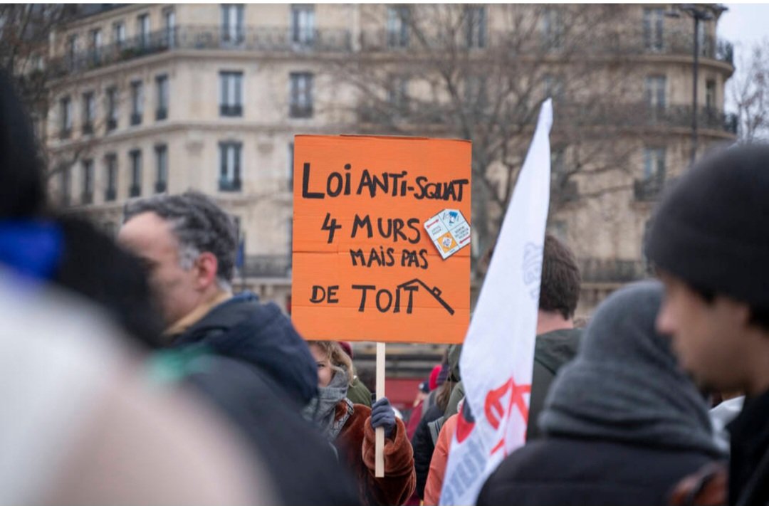 La_CNL's tweet photo. 🔴  En nommant @guillaumekasba au logement, @GabrielAttal choisit la voie de la stigmatisation des ménages les plus pauvres, la répression des militants locataires et la fin du logement social. La CNL appelle à la mobilisation générale. #LoiSRU #Aidealapierre #0Expulsion https://t.co/mCXYZp7Hfd