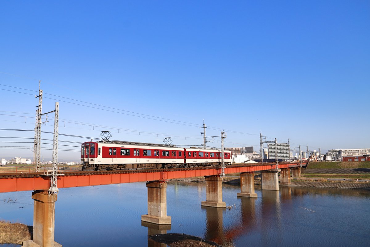 trainpicture's tweet photo. 大和川を渡る近鉄道明寺線を撮影しました。 https://t.co/S3ATYif3mm