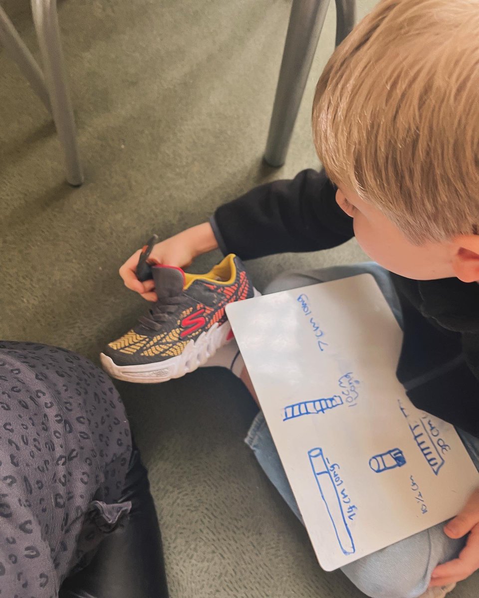 MissCarlaD's tweet photo. Exploring the Mysteries of Measurement🧐🔍 Our inquiry math lesson took an exciting turn as students dove into the world of measurement.  #mathinquiry #pypteacher #inquiryapproach #ibpyp #discovery #handsonlearning https://t.co/PrH1CrXzPl