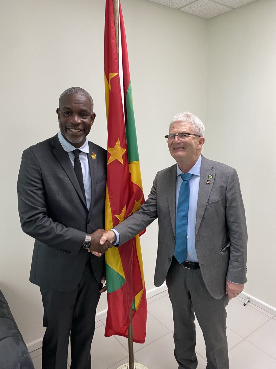 Good meeting with Hon. Joseph Andall, FM of Grenada about the international situation, need for a strong multilateral system and reform of the #UNSC so that it reflects the situation of today. Look forward to future cooperation. #DK4UNSC 
Happy 50yrs independence day to #Grenada