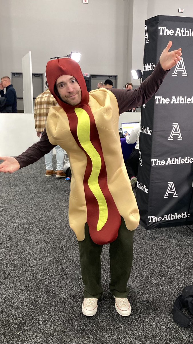 Robert Mays tweet media