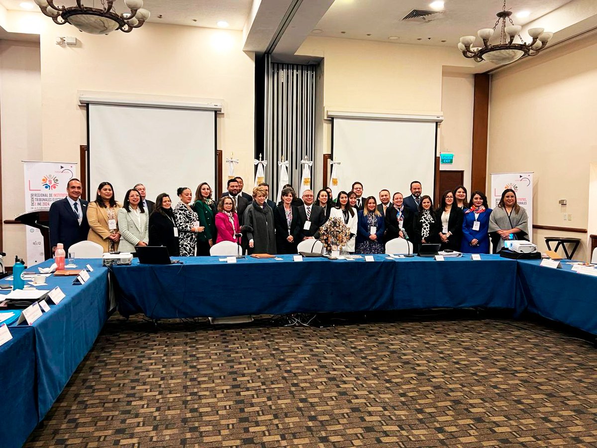 Magistraturas del <a href="/TEEQRO/">Tribunal Electoral del Estado de Querétaro</a> participan en el 9° Encuentro Regional de Institutos, Tribunales Electorales e <a href="/INEMexico/">@INEMexico</a> 2024, en la V circunscripción plurinominal. 
<a href="/NormajimenezF/">Norma Jiménez Fuentes</a>, 
<a href="/MagdoRGutierrez/">RICARDO GUTIERREZ</a>, 
#Ma. Isabel Barriga Ruiz,