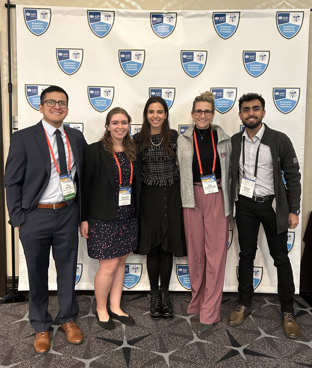 cmanderson016's tweet photo. So inspired by the incredible work these people (and many not pictured) and their colleagues are doing to make safe and affordable surgical care accessible to all! Thankful for another great conference at #ASC2024! #globalsurgery @AcademicSurgery https://t.co/KoT7lqccbx