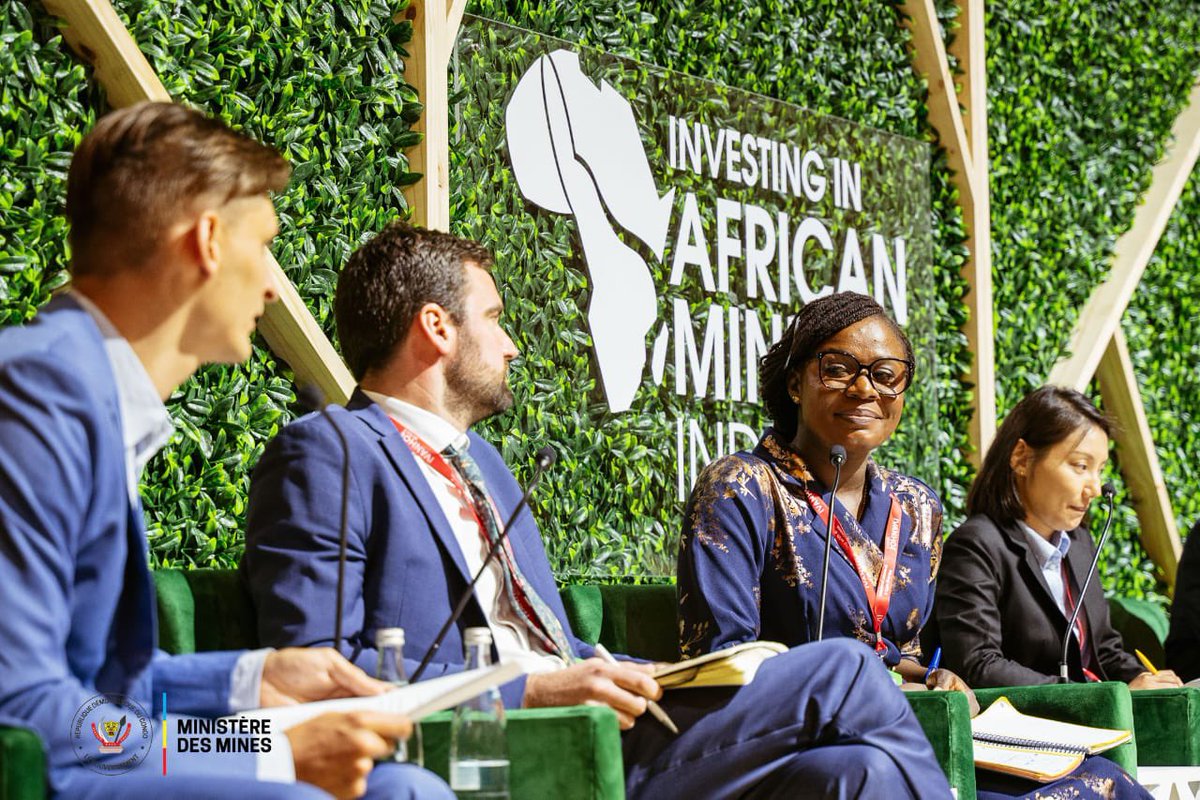 BenithaTambwe's tweet photo. Honorée d'avoir participé au panel sur la «professionnalisation de l'exploitation minière artisanale - s'assurer qu'aucun homme, ou femme, n'est laissé pour compte»à l’édition 2024 du Mining Indaba!
@CTCPM_MINES_RDC #MI24 #MiningIndaba #ASM #Collaboration #SustainableDevelopment https://t.co/3THd9OEajp