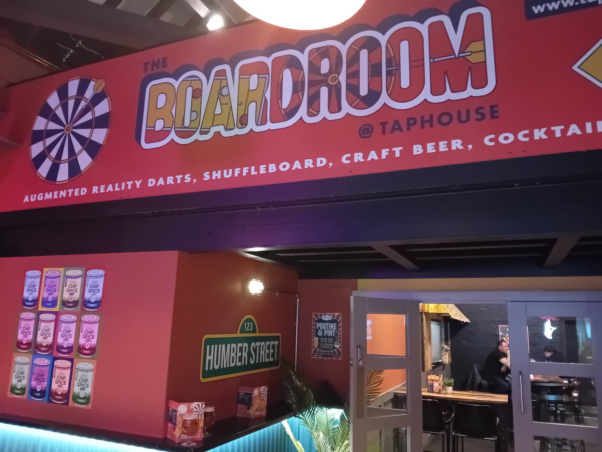 bbcburnsy's tweet photo. How have I never played Shuffleboard?

It's addictive!

@taphousehull open The Boardroom on  Friday on #FruitMarketHull .

Interactive darts and Shuffleboard!

Hear all about it on 'Burnsy's To-Do List' on @Hulls107FM from 10am on Friday. 

#hull https://t.co/LErp9zgism