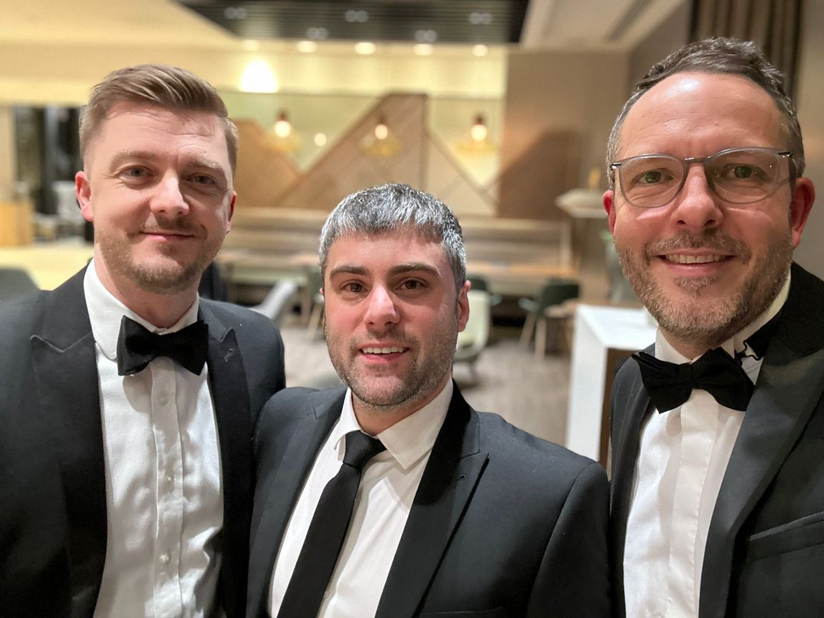 Peter Hudson tweet media