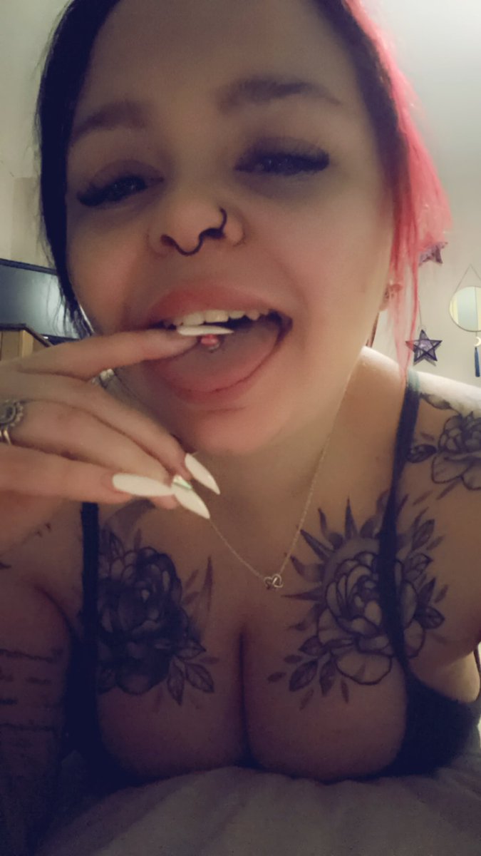 KayceeJay_x's tweet photo. @jamie16___ No PPV 😏💦

https://t.co/AVTX2nScj6 https://t.co/zBdDQLdqMK