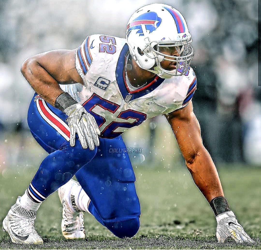 What I wouldn't give to see this man finish his career where it all started ... 🔵⚪️⚫️ 🏈🦬 🔴⚪️🔵

#BillsMafia | #UBhornsUP | #ForeverABull | #ReturnoftheMack