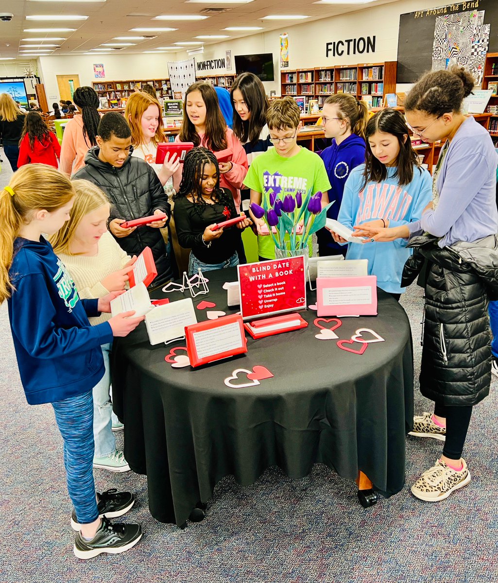Blind date with a book❤️ 1)Select a book 2)Check it out 3)Unwrap 4)Enjoy! #middleschool #library