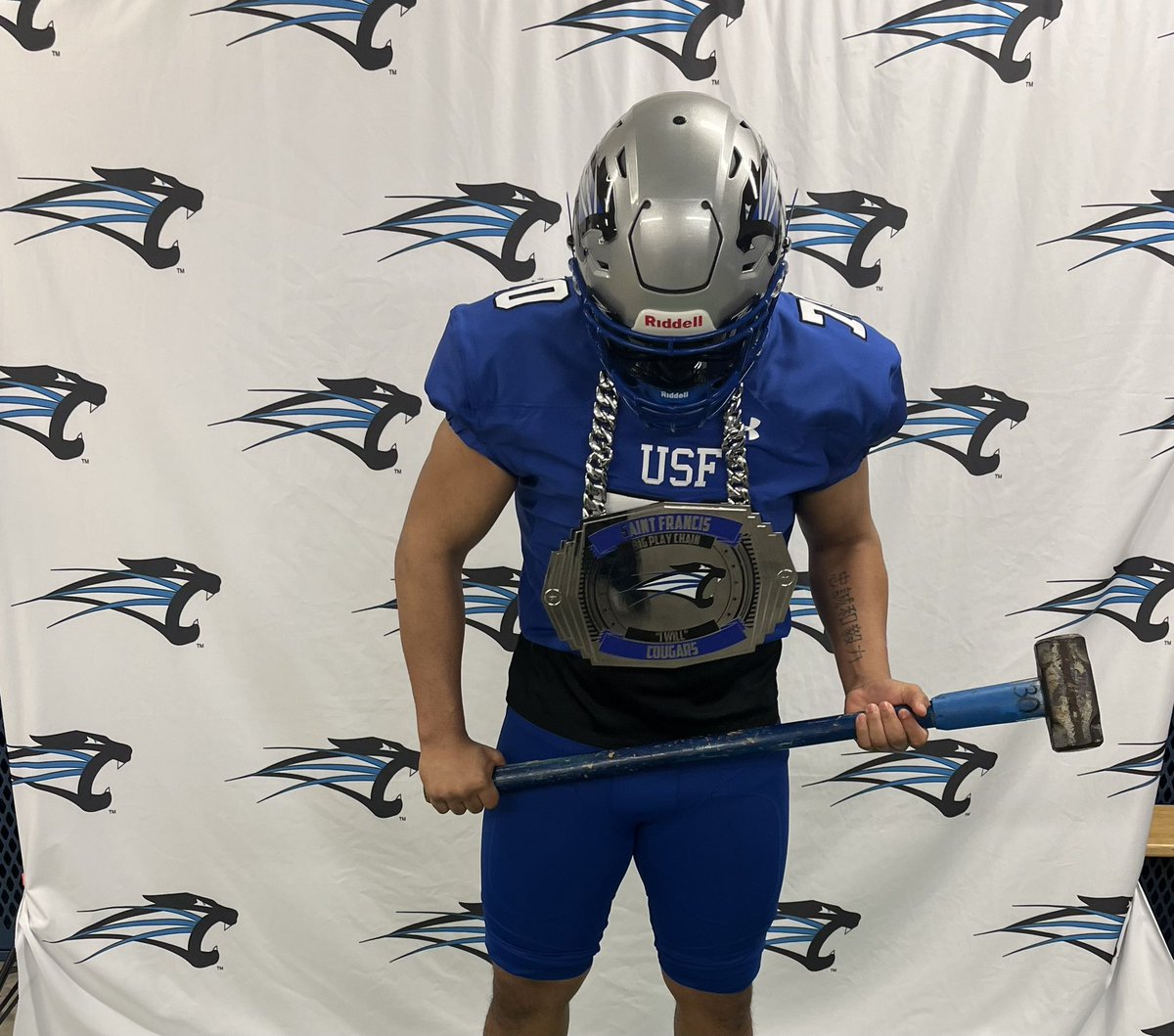 After a great official visit and talk with <a href="/footballcoachj/">Coach Nate Jensen</a> &amp; @usfCoachCam I’m blessed to receive an offer from the University Of Saint Francis!
<a href="/CoachKoehlerCHS/">Craig Koehler</a> <a href="/CoachPherson/">CoachPherson</a>
