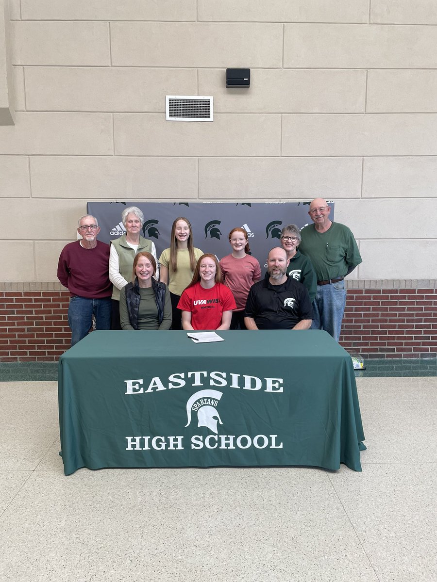 Congrats to Taylor Clay on continuing has academics and athletic career at UVA Wise!