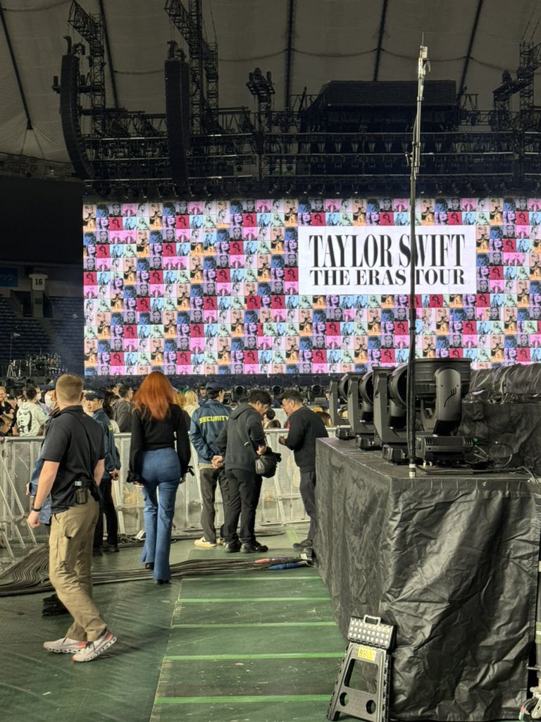 The Eras Tour tweet media