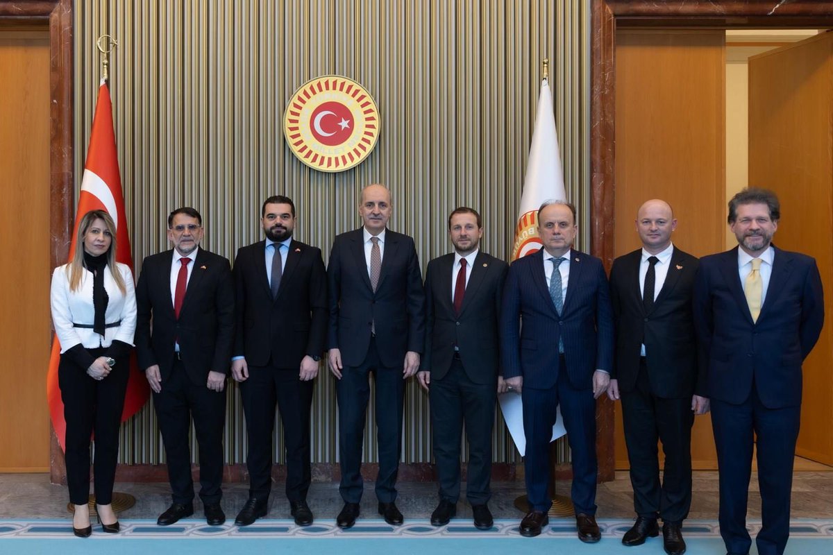 Kuzey Makedonya Adalet Bakanı Krenar Lloga ve beraberindeki heyeti TBMM Başkanımız Sayın Numan Kurtulmuş ile birlikte ağırladık.

Görüşmemizde; güncel konularla beraber, parlamentolar arası ilişkilerimizi ele aldık.