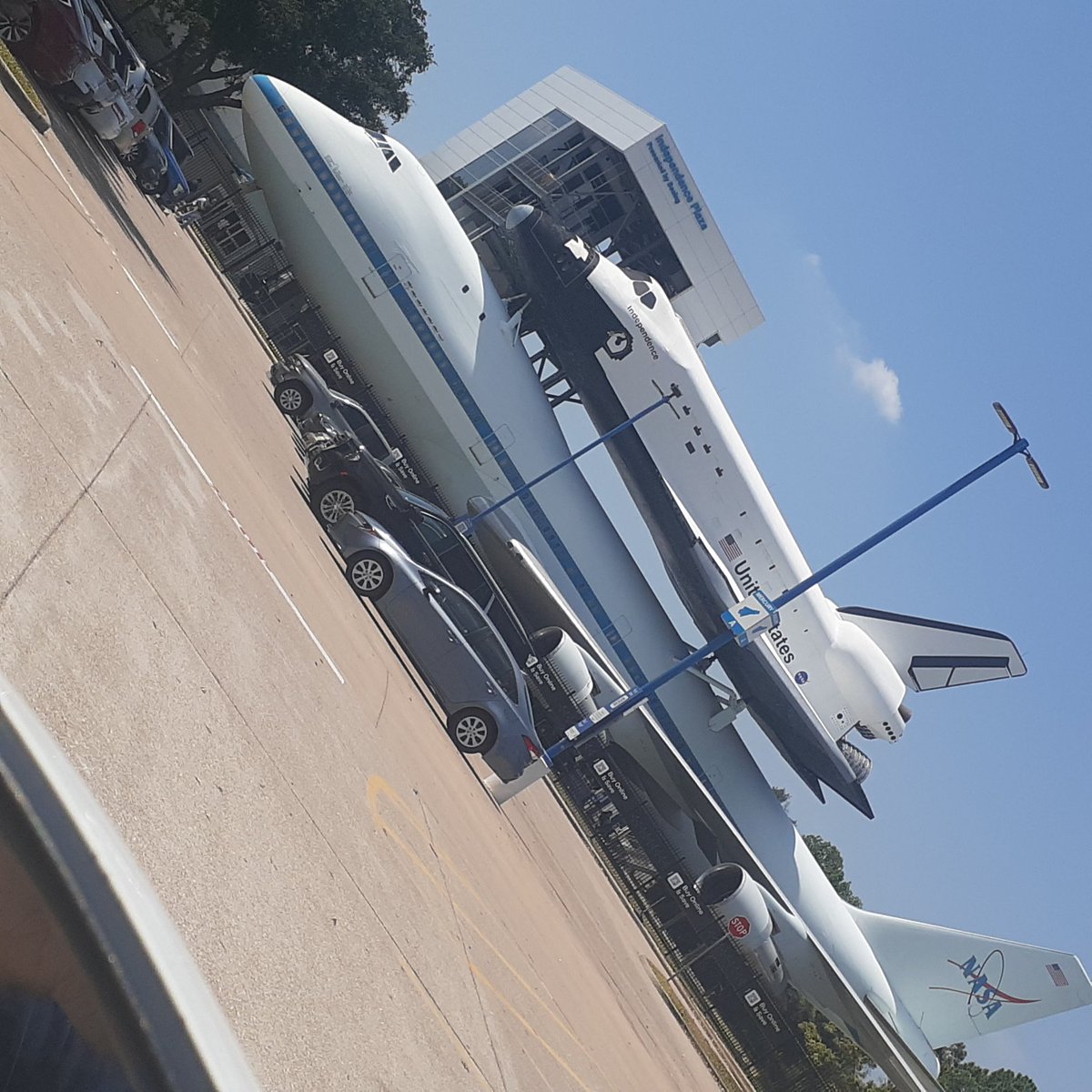 Michael Hayes tweet media