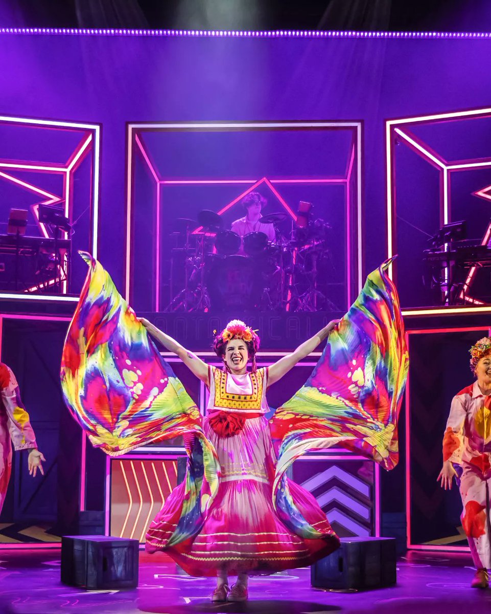 ⭐⭐⭐⭐⭐ AD~ wow, wow, wow! Fantastically Great Women @BelgradeTheatre is a brilliant production which tells the stories of some of the most inspiring women in history. The story is told through singing, dancing and fabulous acting. It was a joy to watch 😍.