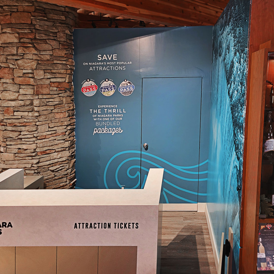 Wall graphics for Niagara Parks installed at the Niagara Gateway Information center.

#vinylprinting #largeformat #largeformatprinting #vinylgraphics #digitalprint