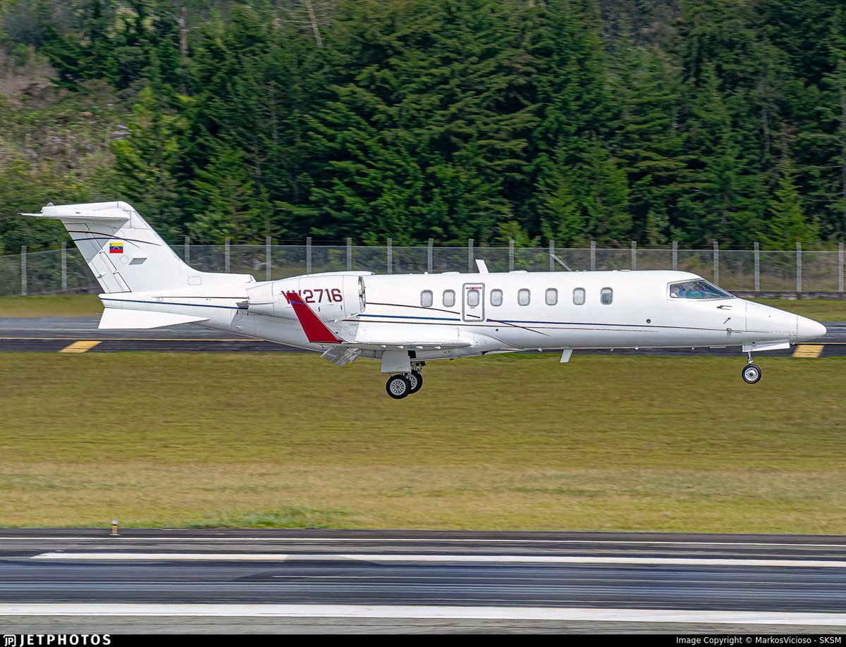 FlconEYES's tweet photo. #YV2716 | YV2716
Learjet 45 Jet de #PDVSA #VZ que traslada fascinerosos, narcopresidentes comunistas y/o narcogerrilleros🧐 

Voló 7Feb #Caracas-#Habana y retornó hoy #8Feb (https://t.co/Cub7O5ywsc)  
#CarteldelCaribe #vuelosrevolucionarios #ElCarteldelosSoles 

#OSINT #Cuba https://t.co/41rETMFlcy