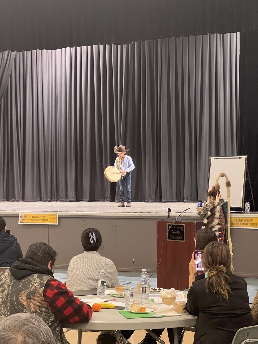 pcbugler's tweet photo. Amazing entertainment by these young ones at the ka-mamawi-pitama gathering here at the Don Ross Centre. Great encouragement to education staff! This is why we do what we do @treatysixed https://t.co/sSQ68gn6Do