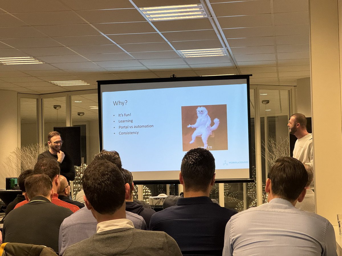 ralpje's tweet image. Laatste van de avond @workplacedudes: @SDingemanse en @NielsKok5 over #pscloudpc