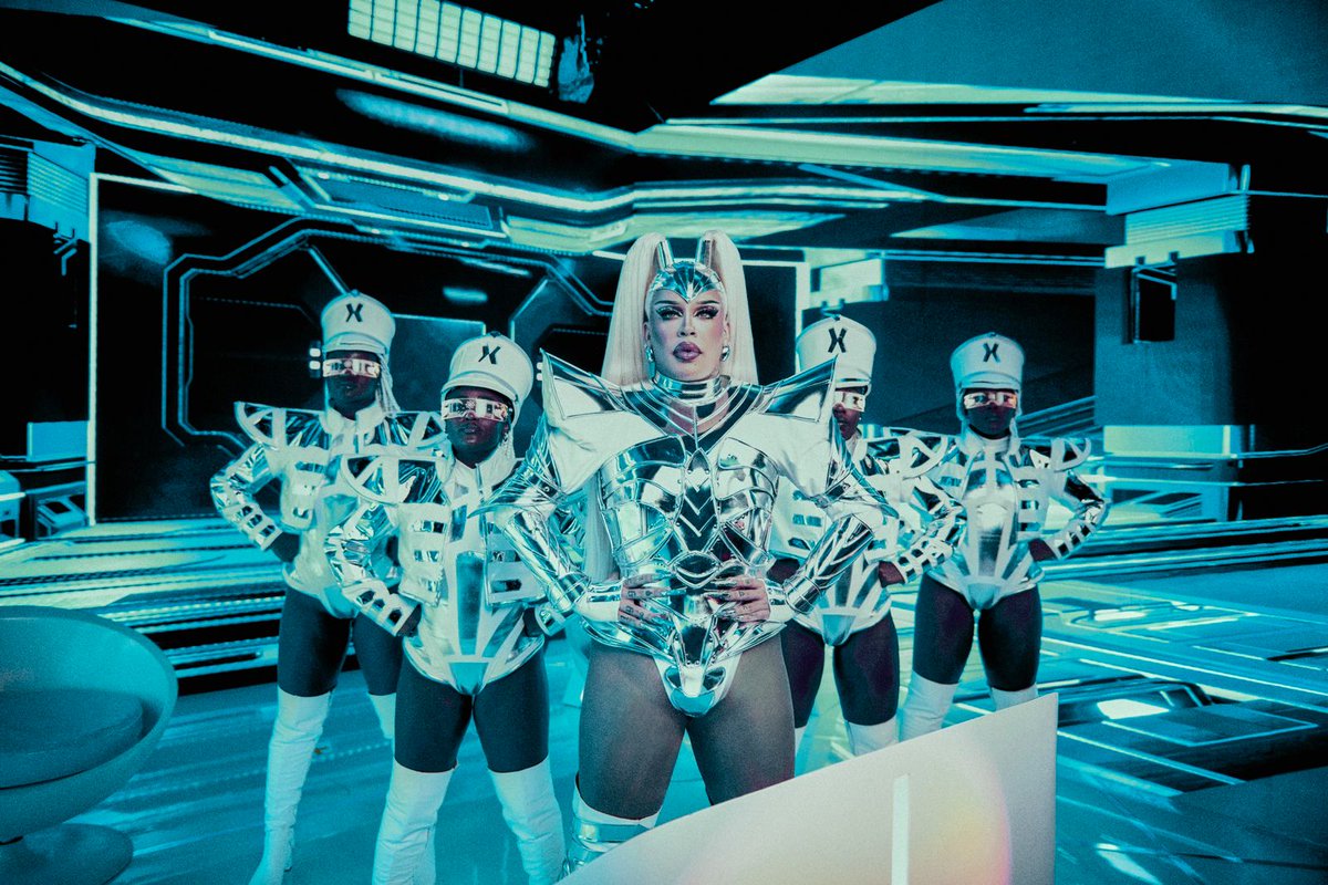 tudoemfocoo's tweet photo. VEJA: Imagens e vídeos do "Modo Xuxa", novo hit de Glória Groove - @gloriagroove
#ModoXuxa
https://t.co/UCeH3HhXlE
