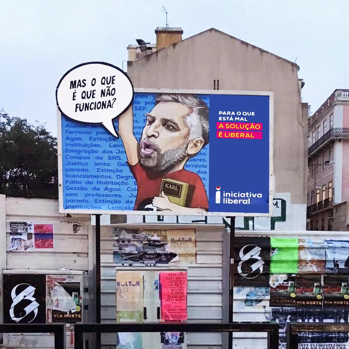 LiberalPT's tweet photo. ❓ MAS O QUE É QUE NÃO FUNCIONA? 

Colocado no Largo do Rato, com alguns exemplos do que não funciona em Portugal, para que Pedro Nuno Santos possa ver a realidade e apreender:

📍 Colapso do SNS
📍 Alunos sem professores
📍 Emigração jovem em massa
📍 Falta de habitação
📍 Justiça lenta
📍 Ferrovia parada
📍 Extinção do SEF
📍 Gestão ineficiente da água 
📍 Degradação das instituições
📍 Demora nos licenciamentos
📍 Aumento da taxa de risco de pobreza 

❓O que mais Pedro Nuno Santos precisa de saber que não funciona? 

🔴🔵 Para o que está mal A SOLUÇÃO É LIBERAL. 

#PortugalACrescer