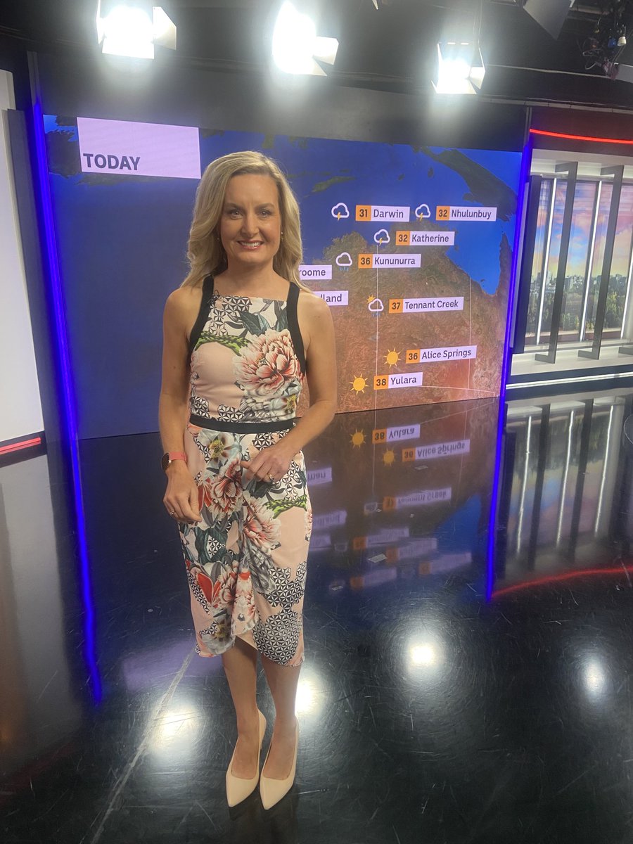 Final day of weather presenting and there’s plenty going on - keeping an eye on those dangerous bushfire & extreme heat conditions in WA as the temps really ratchet up. A more comfortable day here in Melb though… I’ll be back out in the elements again next week! 😀
