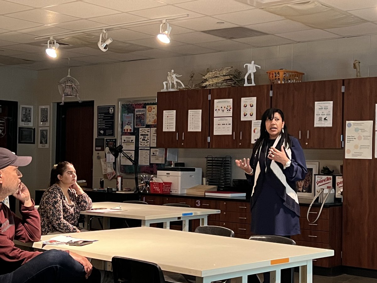 Grantquist's tweet photo. Our @TISDTMHS ESL Parent Night was a huge success! A heartfelt thank you to all the amazing volunteers, teachers, and supporters who made it possible. Together, we're building bridges and empowering our diverse community!!! https://t.co/64vAjVfuZD