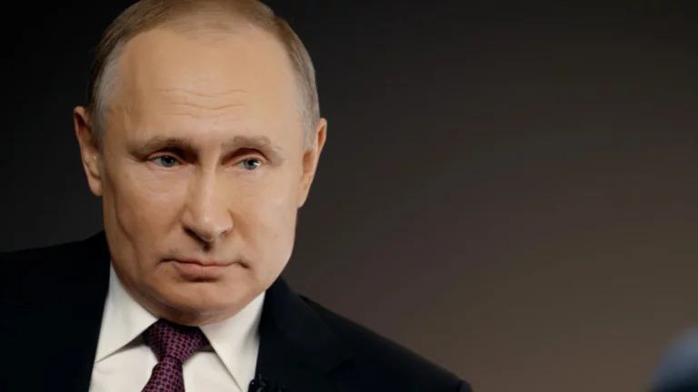 🇷🇺🏛️♠️ Putin: 🟠Todo el margen izquierdo del Dniéper, incluida Kiev, es históricamente territorio ruso; 🟠El golpe de Estado en Ucrania en 2014 se llevó a cabo con el apoyo de la CIA; 🟠Rusia no tiene reclamos territoriales globales, y mucho menos planes para enviar sus…