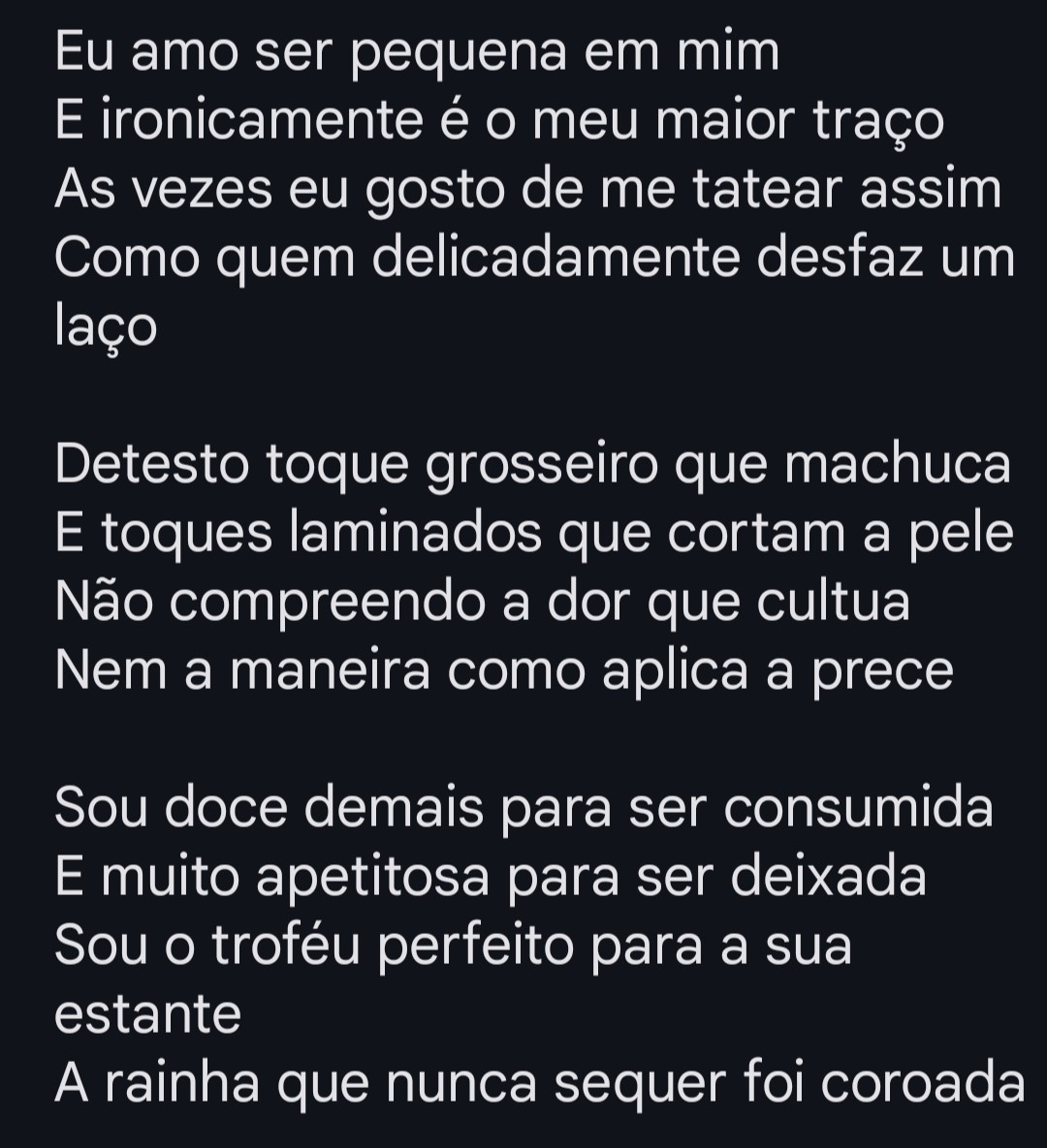 gabientrelinhas's tweet photo. Cálice https://t.co/OWhXGzUJD8