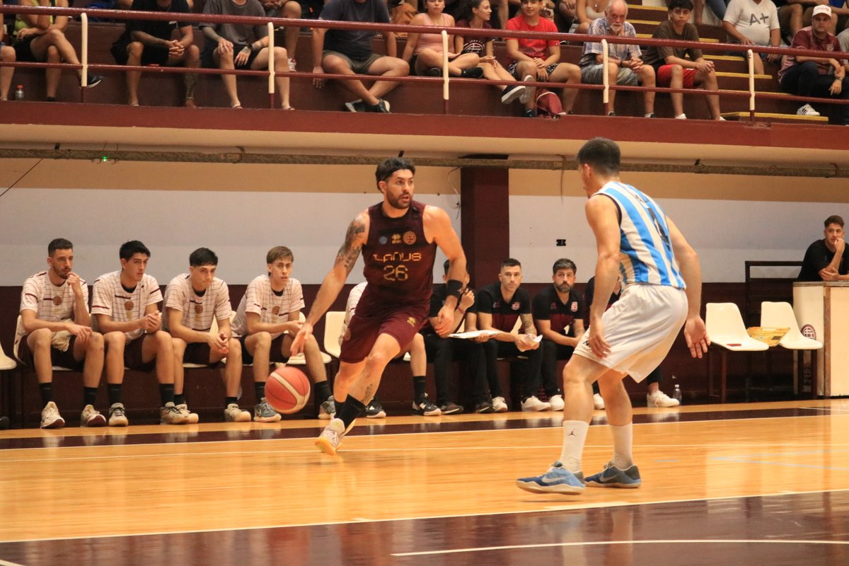 LigaARGbasquet's tweet photo. 🔥 ENORME victoria de @clublanus: le ganó en el Rotili a @BasketRacing en un partidazo, 78 a 73.

📊 D. Patterson (L): 19 puntos
📊 M. Núñez (R): 19 puntos, 9 rebotes

📎 Estadísticas completas: https://t.co/AXAv5u5xcF https://t.co/qmmotdjrI4