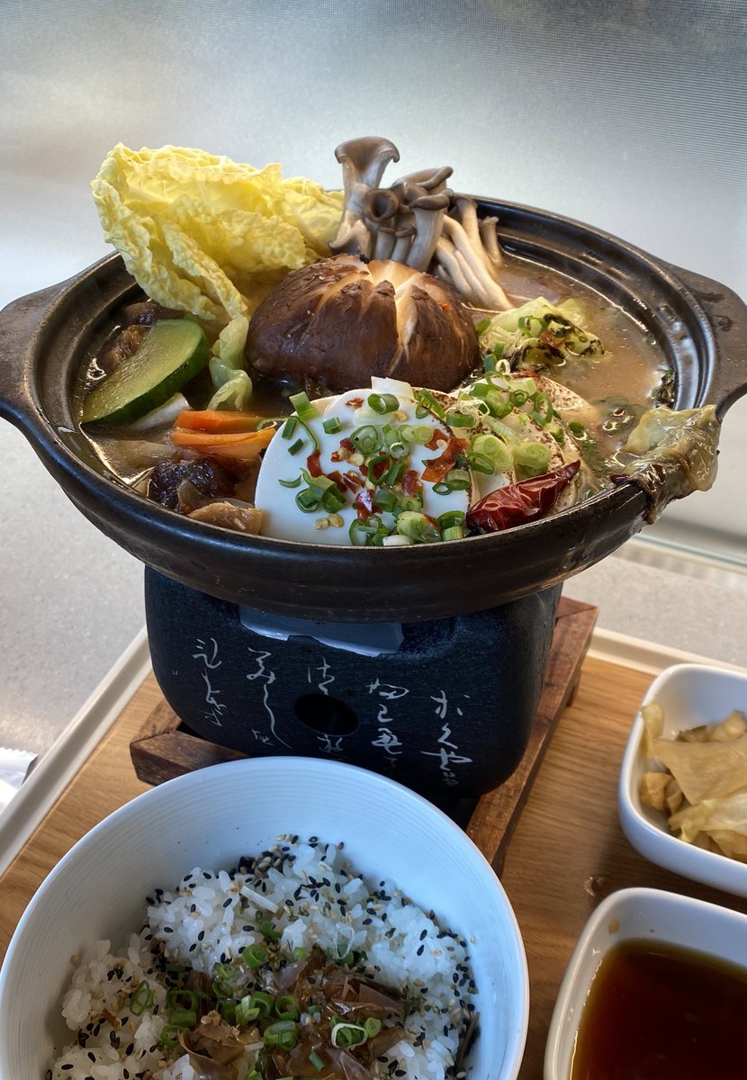 b2xxy's tweet photo. 📍서울숲 미쁘동

스지탕 너무 너무 마힛다.. https://t.co/dZXT7eGl84