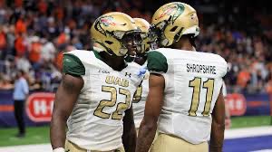 #AGTG after a conversation with @CoachEGordon i’m blessed to receive my 3rd 🅾️ffer from @UAB_FB @UABRecruiting @Coach_Bramlett @robin_lee6179 @OceanSpringsFB